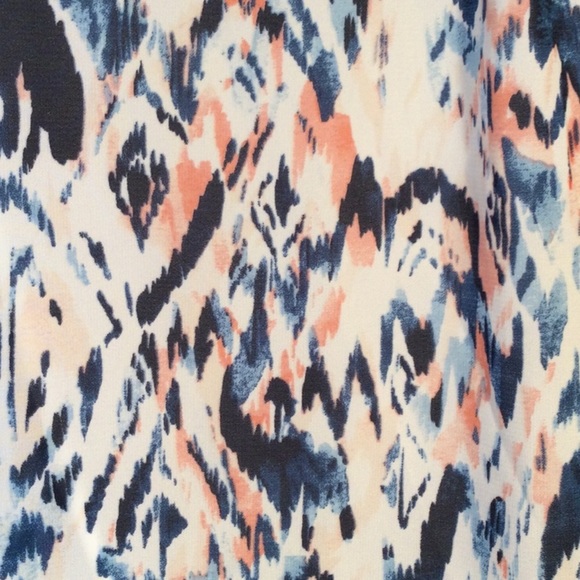 The Limited V-Neck Cap Sleeve Blouse Sz M - Picture 4 of 10